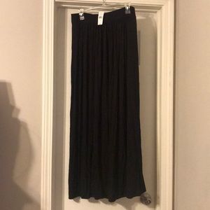 NEVER WORN WITH TAGS LOFT black maxi skirt